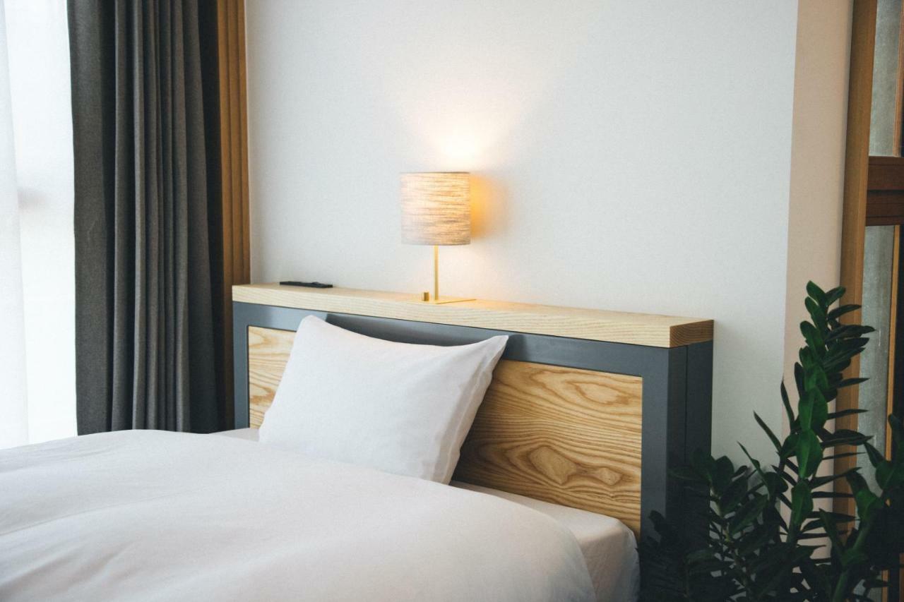 Hotel Noum Осака Екстериор снимка